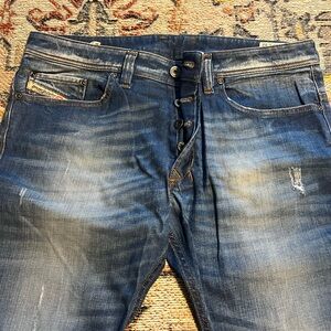 Diesel Safado Men's Relaxed Fit Distressed Blue Jeans